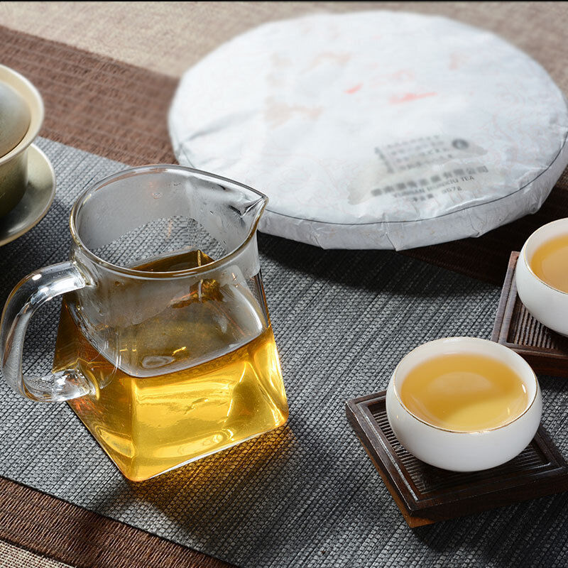 HelloYoung Yunnan Pu'er Tea Cake Raw Tea Yunnan Old Tree Tea Pu'er Tea 357g