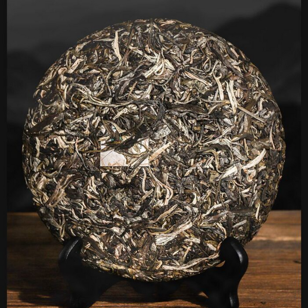 Yunnan Mengsong Na Ka Ancient Tree Naka 357gPu'er Tea Cake