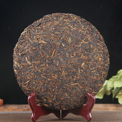HelloYoung 357g Yunnan Pu'er Ripe Tea Cake 云南普洱熟茶西双版纳茶区年春茶357g御贡金饼 普洱熟茶