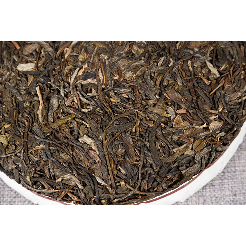 Spring Tea Tea Cake 357 Organic Green Tea Yiwu Fenghuang Wo Seven Seeds Cake