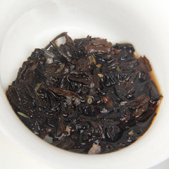 HelloYoung 100g Pu-erh Ripe Tea Rose Ripe Tea Cake 普洱茶熟茶玫瑰花普熟茶饼三级普洱+玫瑰花陈香花香茶饼