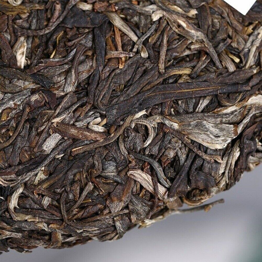 Haiwan Old Comrade Shen Puer Top Lao Tong Zhi 9948 Raw Pu-erh Tea Tea Cake 357g Main image