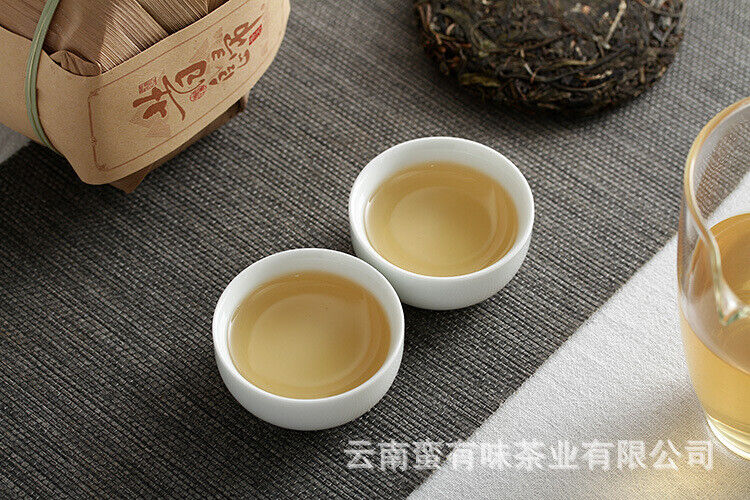 HelloYoung 100g Yunnan Pu'er Tea Big Tree Old Tree Tea Xigui Small Cake Raw Healthy Tea