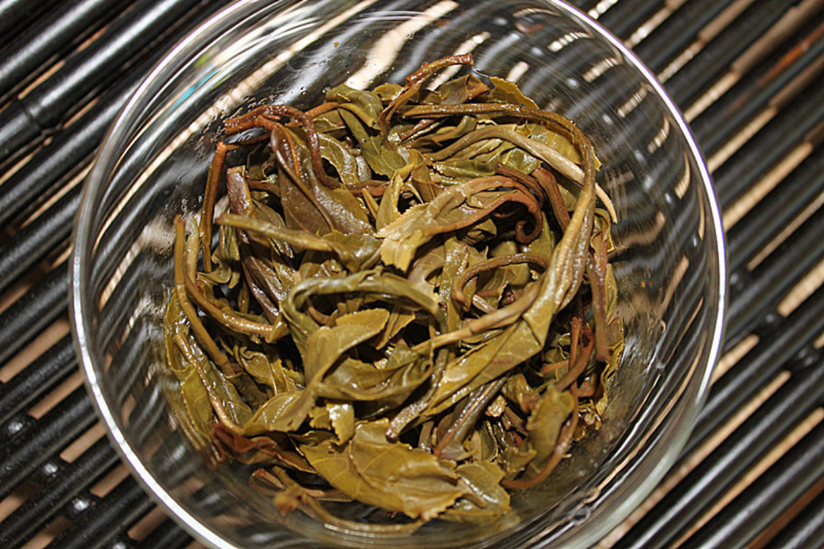 HelloYoung 357g Yunnan Pu'er Tea Iceland Pu'er Tea Big Tree Raw Tea