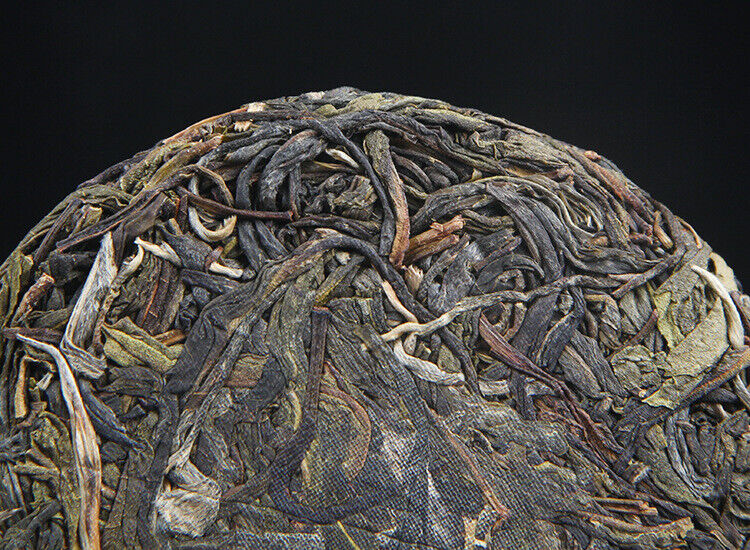 HelloYoung 100g/cake Yunnan Pu'er raw tea cake Xigui wilderness tea Icelandic tea