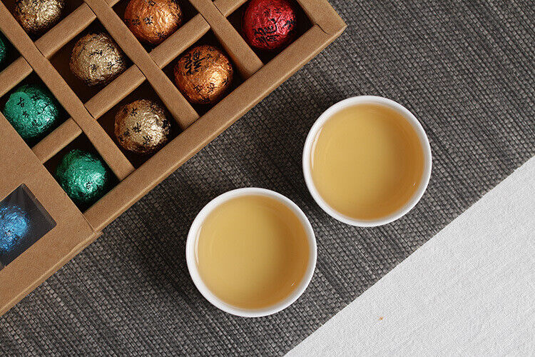 HelloYoung 21pcs Yunnan Pu'er Tea Colorful Dragon Pearl Handmade Dragon Pearl Pu'er Raw Tea