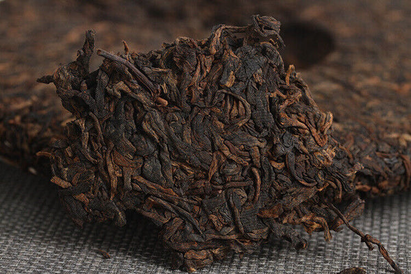 HelloYoung 357g Yunnan Pu'er Tea Banzhang Golden Buds Pu'er Ripe Cake Seven Seeds Cake Tea