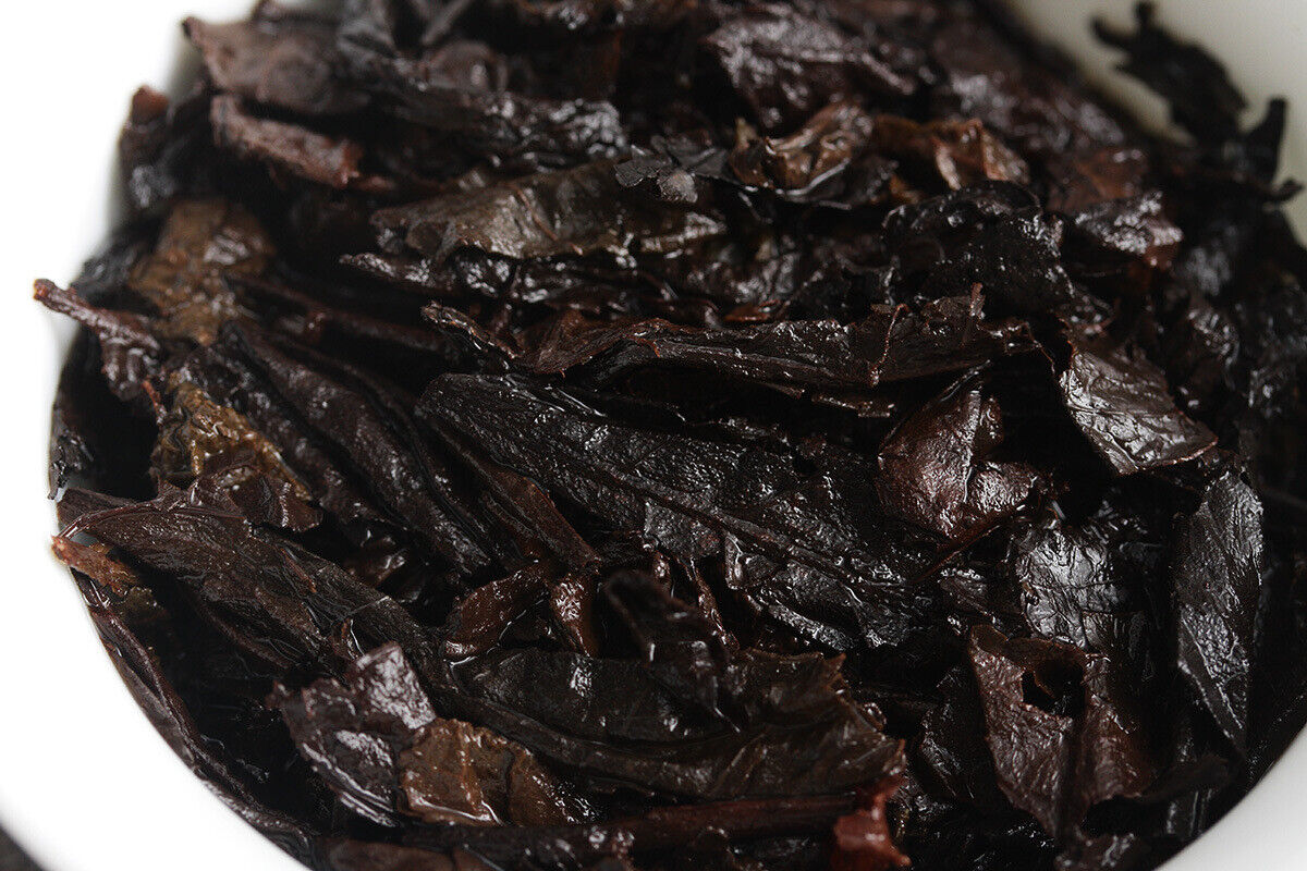 HelloYoung 357g Yunnan Puerh Ripe Tea Dry Storage Ripe Tea Menghai Flavor Seven Seed Cake