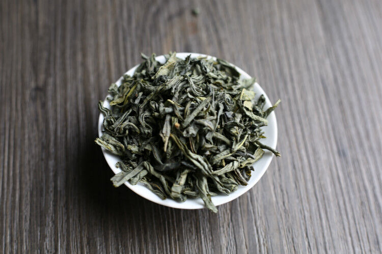 HelloYoung 500g Yunnan Green Early Spring Pu'er Large-leaf Green Tea Steamed Enzyme (No.2)