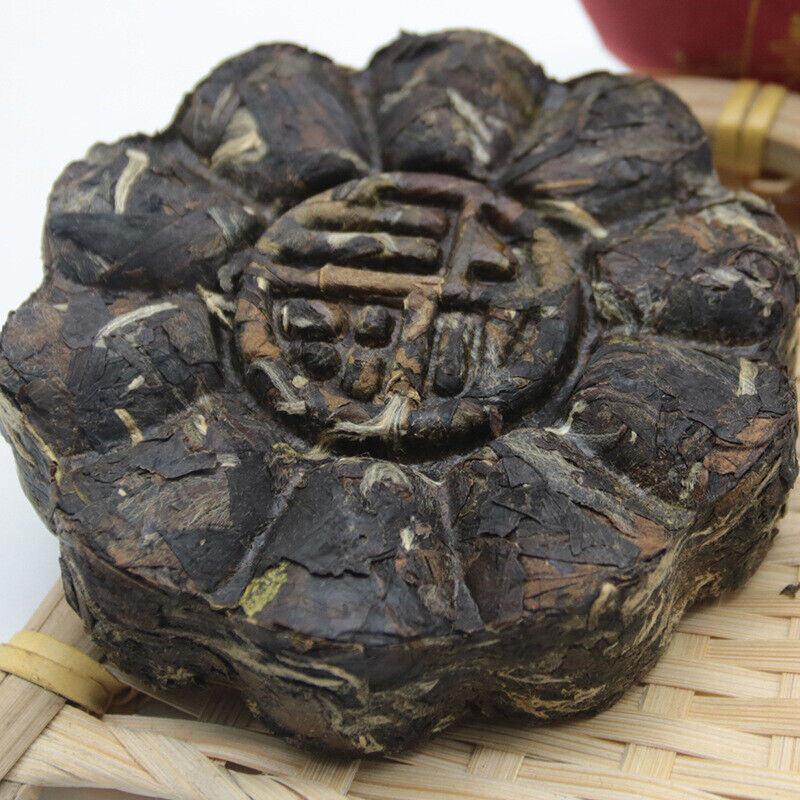 HelloYoung Chinese Slimming White Tea 100g Natural Shoumei White Tea Cake White Tea Secondary image