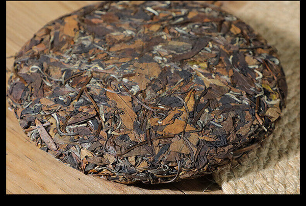 HelloYoung 350g Fuding White Tea Panxi Gongmei Shoumei Gaoshan Sunshine Old White Tea Cake