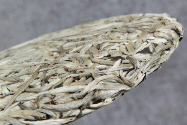 357G Pekoe Silver Needle Raw Tea Yunnan White Tea Single Bud Tea Moonlight White