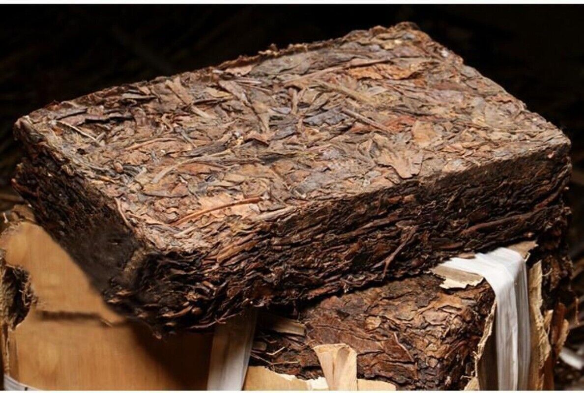HelloYoung Raw Puer Tea Oldest Puer Tea Ansestor Antique Honey Sweet Dull-red Puer Tea 250g