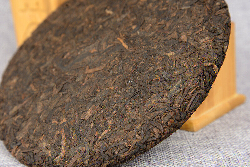 HelloYoung 357 g Yunnan deep mountain wild flavor cooked cake seven sub cake Pu'er tea