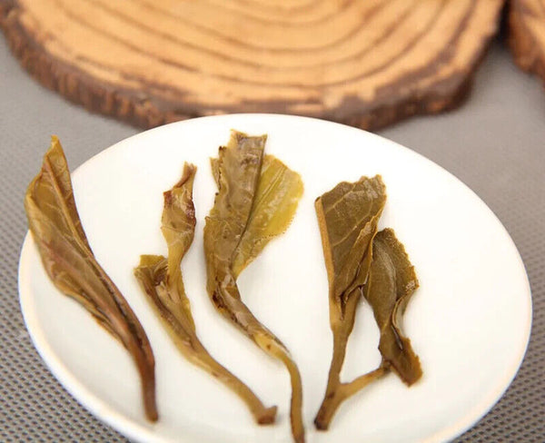 Famous Banzhang Green Cake Pu'er Tea Ancient Tree Raw Tea Pu'er Tea 357g