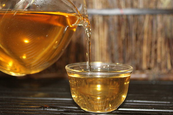 HelloYoung 357g High Quality Tea Cake Yunnan Pu'er Tea Pu'er Raw Tea