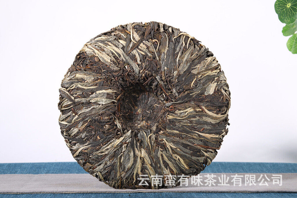 HelloYoung 357g Yunnan Pu'er tea leaves Menghai Da Shu tea Putzi tea cake Pu'er raw tea