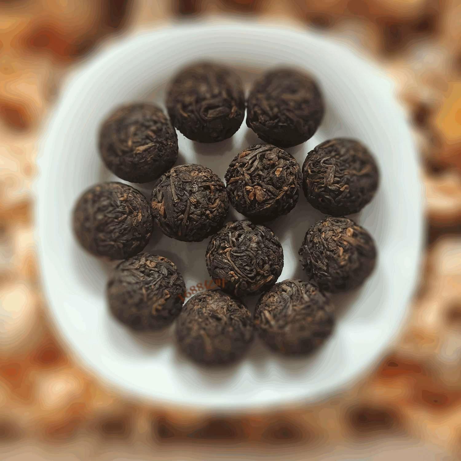 High quality Handpicked Yunnan Pu'er ripe tea Longzhu Xiaotuo tea -250g Main image