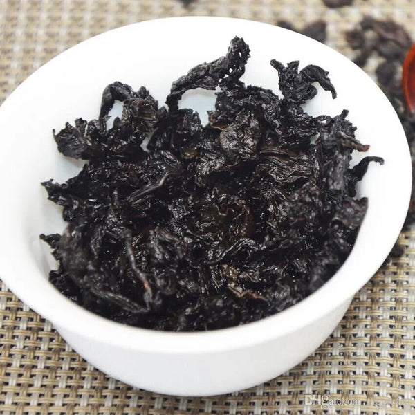 HelloYoung Oil Cut Black Oolong Tea Health Care TeaIndependent Bubble Packaging 250g