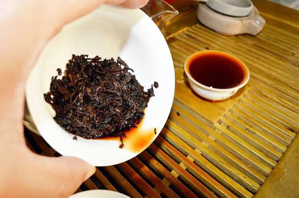 HelloYoung Yunnan Banzhang Jinya Pu'er Tea Ancient Pure Material Green Tea Cake Health 357g