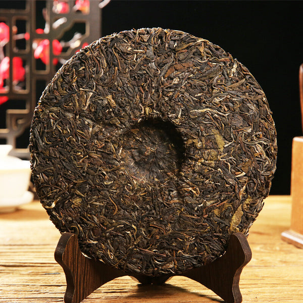 Icelandic Ancient Tree Yunnan Pu'er Tea Raw Tea Cake 357 Grams Qi Zi Cake Tea