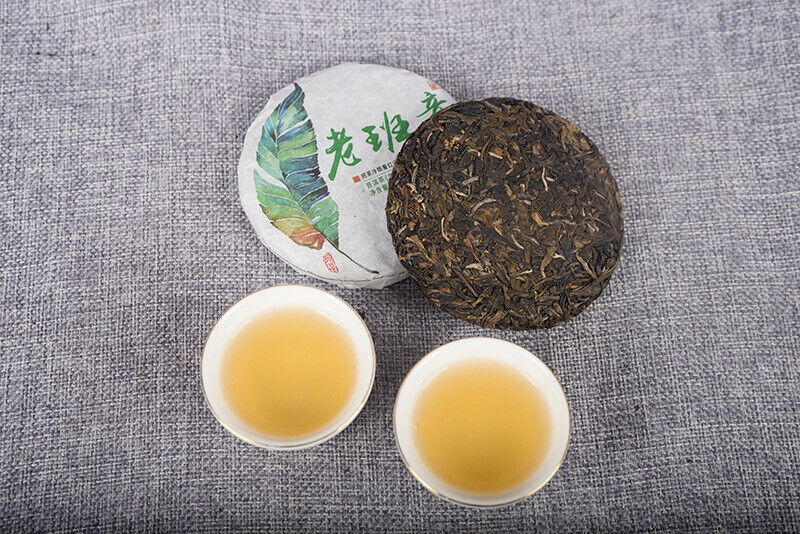 HelloYoung Pu-erh Tea Raw Tea Cake Raw Tea 100g Lao Ban Zhang Raw Tea Cake Yunnan Tea