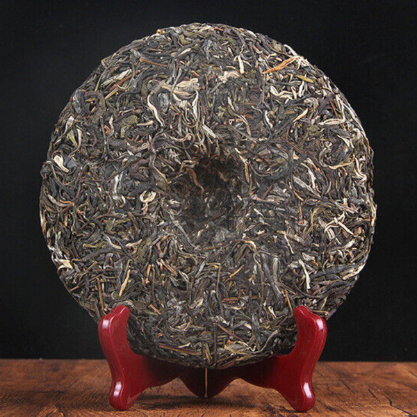 357g Menghai Bada Mountain Arbor Tea Green Tea Yunnan Pu'er Tea Cake
