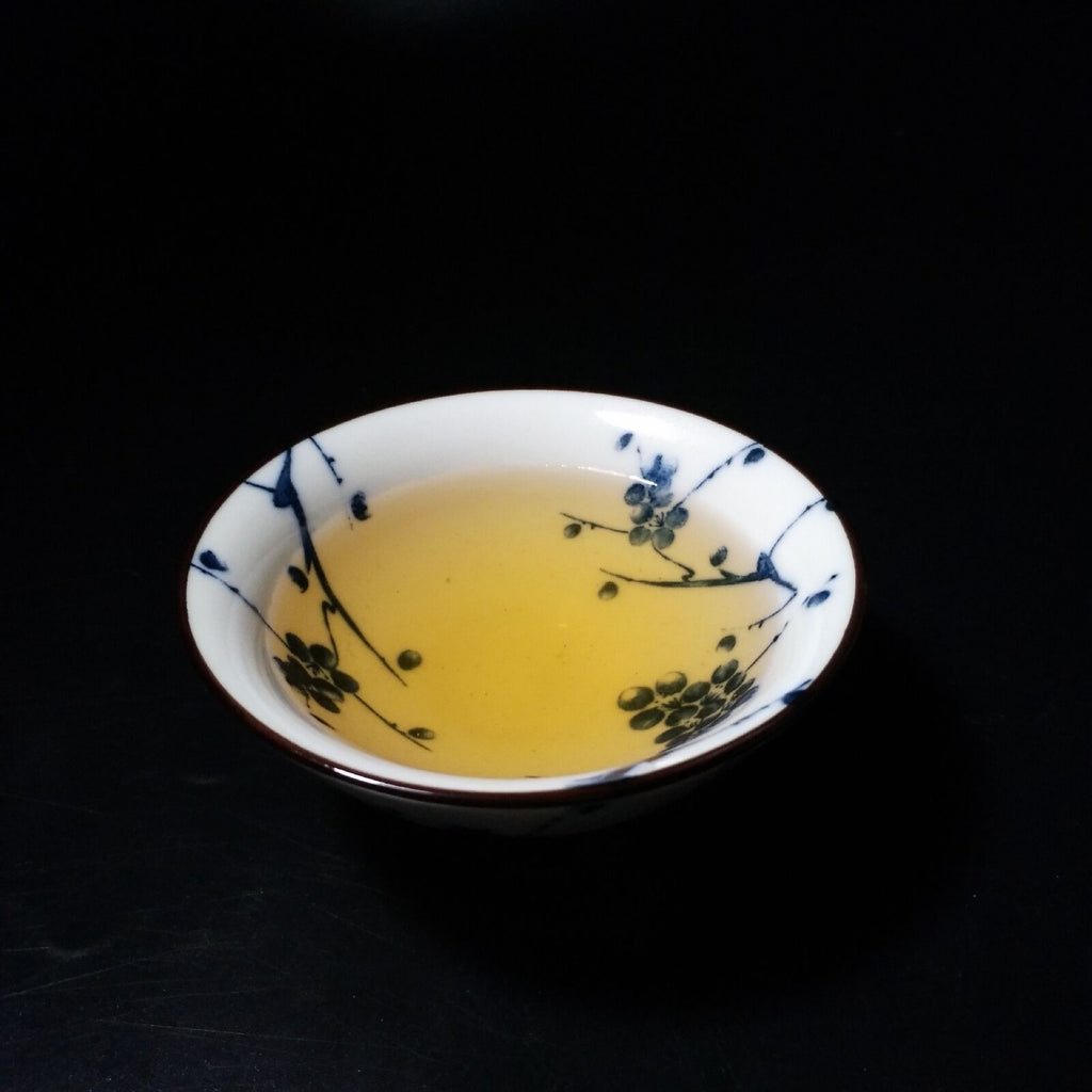 HelloYoung Yunnan Pu'er Tea Brown Mountain Spring Tea Menghai Flavor Seven Cakes357g/1.59oz
