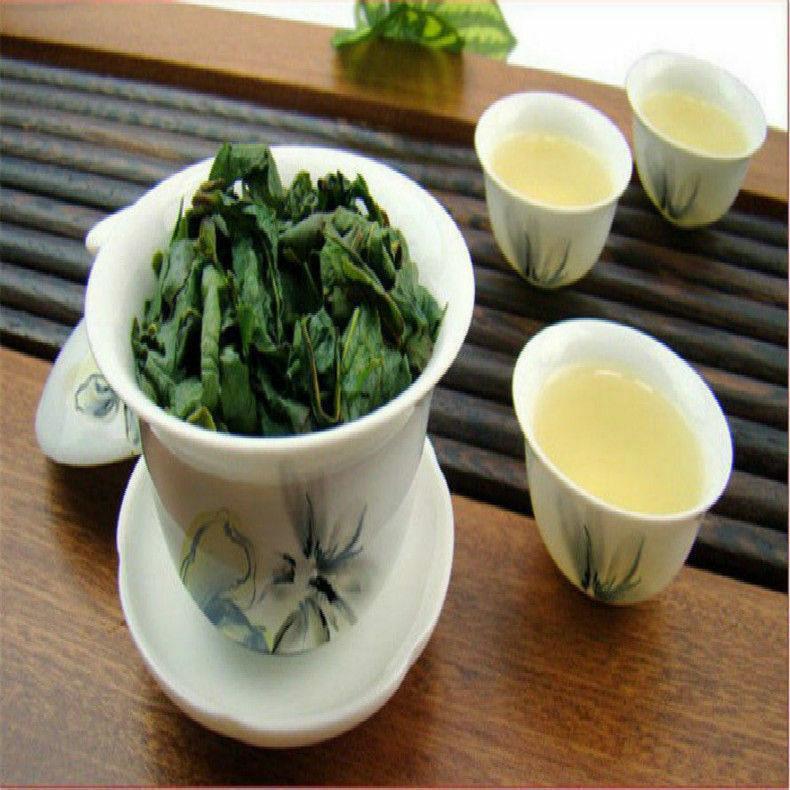 High - Mountain Organic Jinxuan Milk Oolong Tea: Green Tea with a Creamy Twist