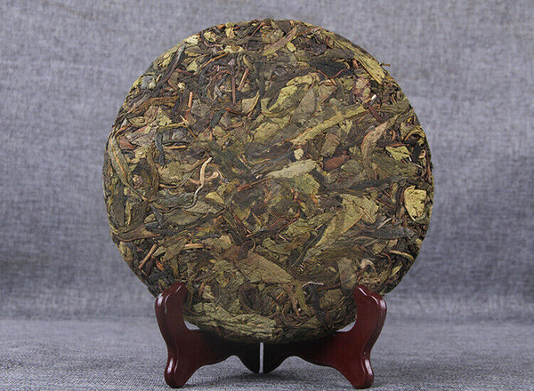 HelloYoung 357g Yunnan Pu'er Raw Tea Seven Seed Cake Tea Leaves Lincang Iceland Gold Leaf
