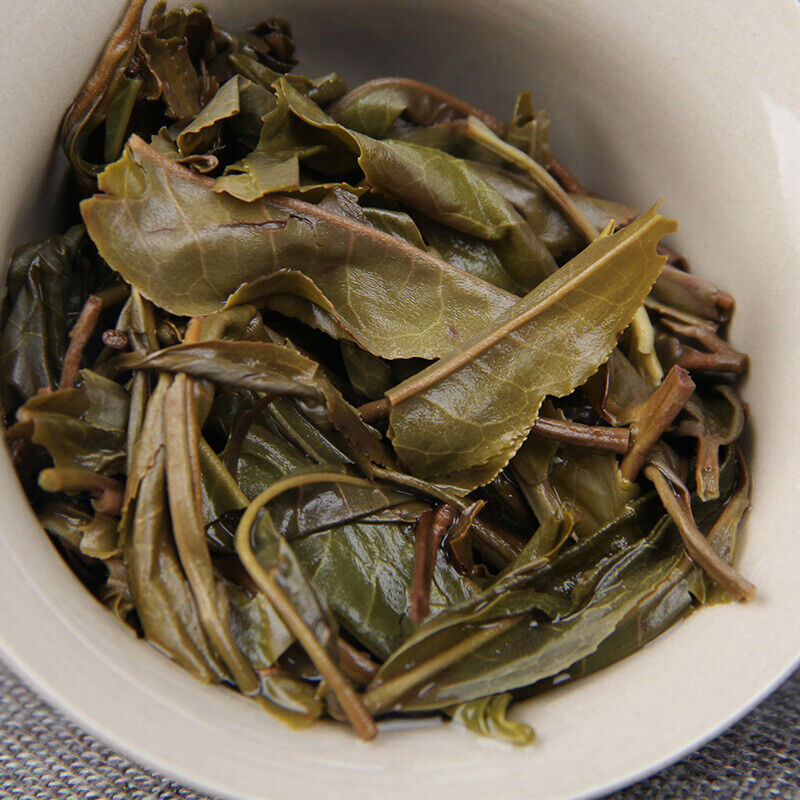 HelloYoung Pu'er Raw Tea Cake Yunnan Tea Cake 年南糯山古树纯料普洱茶生茶饼云南七子饼茶357g