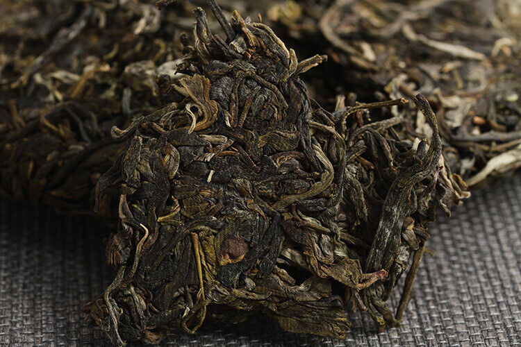 HelloYoung 357g Yunnan Pu-erh Tea Banzhang Green Cake Big Tree Old Tree Pu-erh Raw Cake Tea