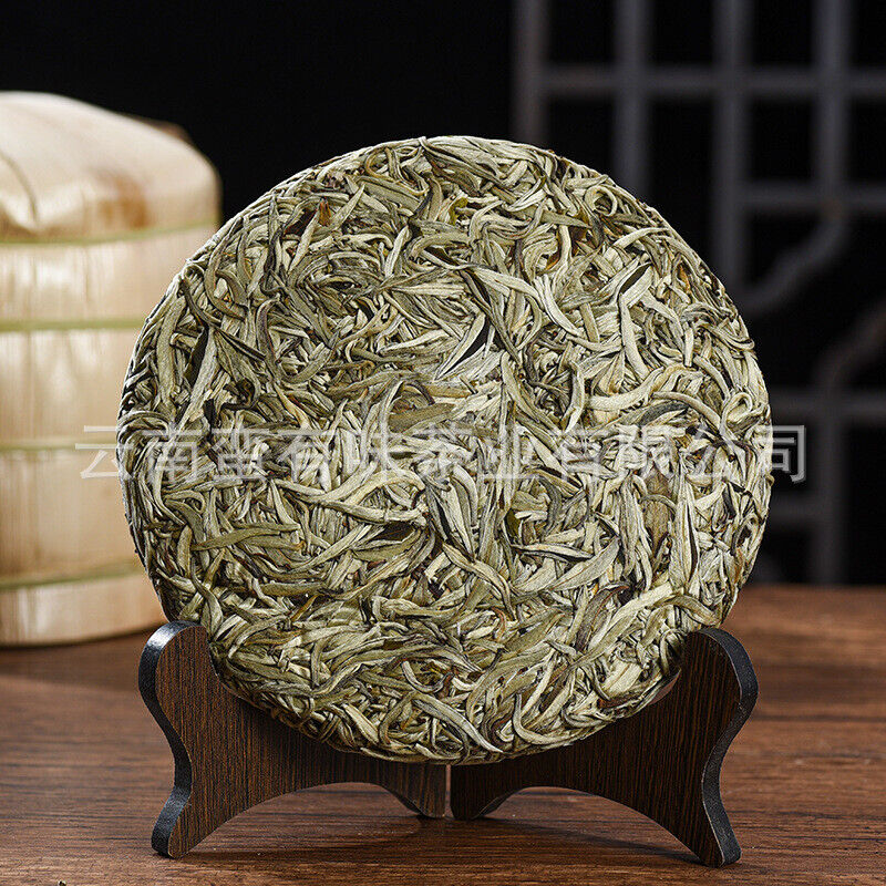 HelloYoung 357g Moonlight White Tea Cake Yunnan Baihao Silver Needle Jinggu Single Bud Secondary image
