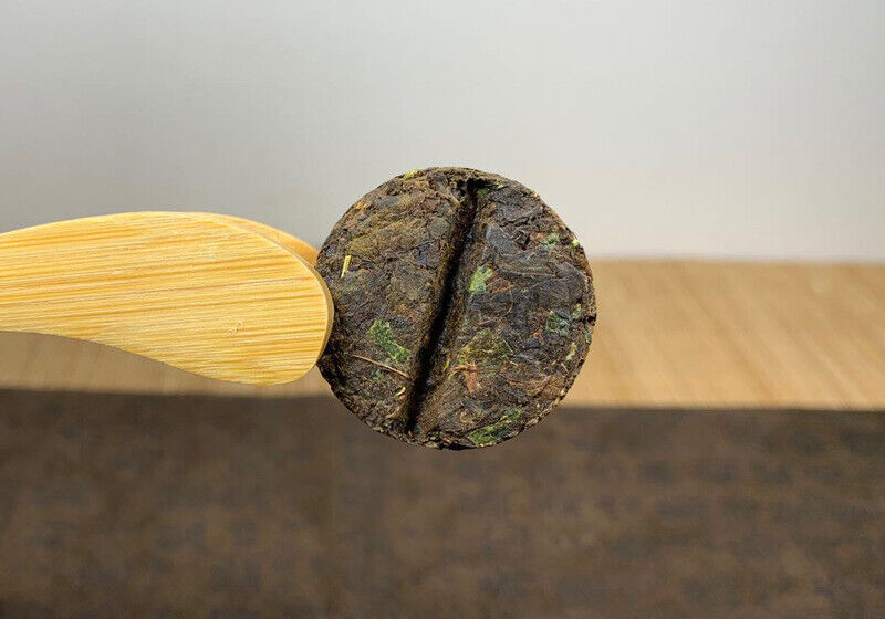 Yunnan Pu'er Cooked Tea Classic Candy Paper Small Jade Cake Old Tea Xiaotuo Tea