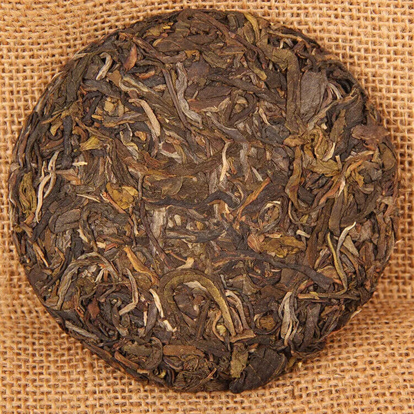 HelloYoung Pu'er Tea Cake Icelandic Ancient Icelandic Sweet Seven-seed Puer Raw Tea 100g