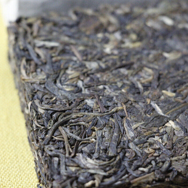 HelloYoung 250g Yunnan Pu'er Tea Menghai Ancient Brick Tea Bada Mountain Jiao Mu Aged Pu'er