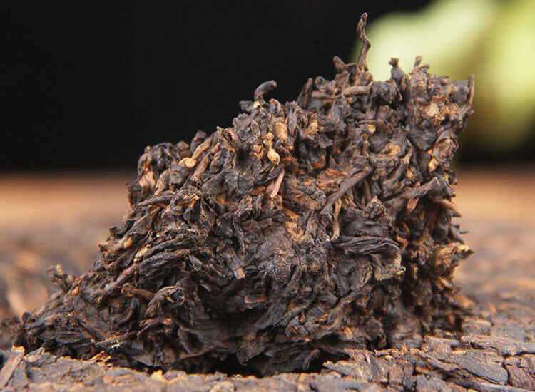 HelloYoung Long Yuan No. Pu'er Ripe Tea Cake Ancient Tree Yunnan Seven Seeds Cake 380g/cake