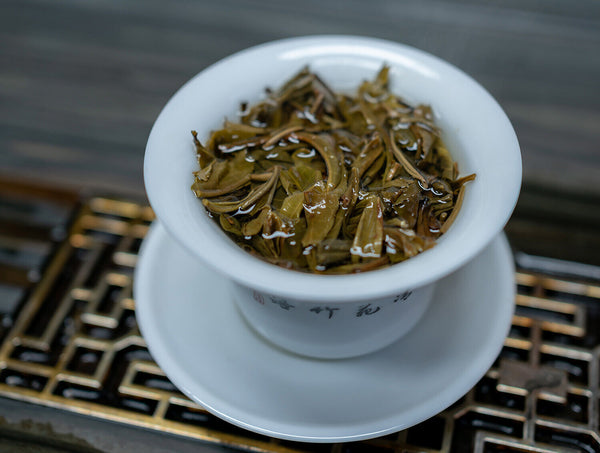 HelloYoung 357g Old Banzhang Puerh Raw Tea Cake Yunnan Ancient Puerh Seven Seed Cake Tea