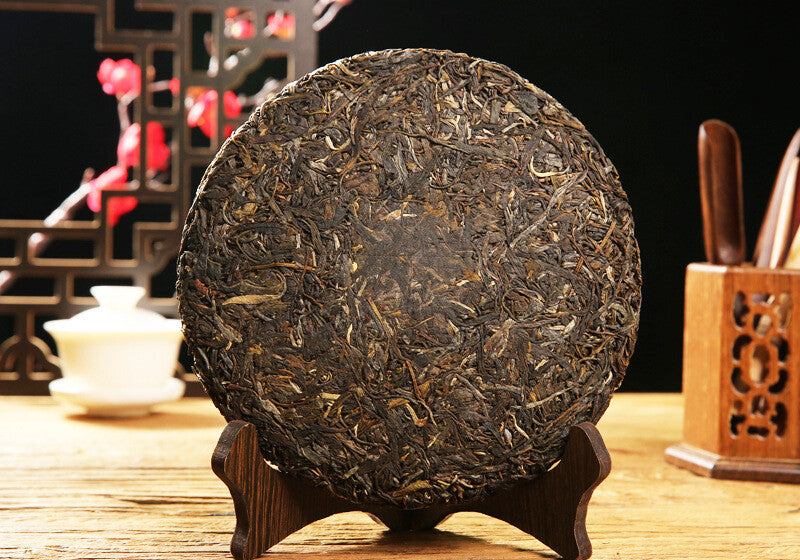 Icelandic Ancient Tree Yunnan Pu'er Tea Raw Tea Cake 357 Grams Qi Zi Cake Tea