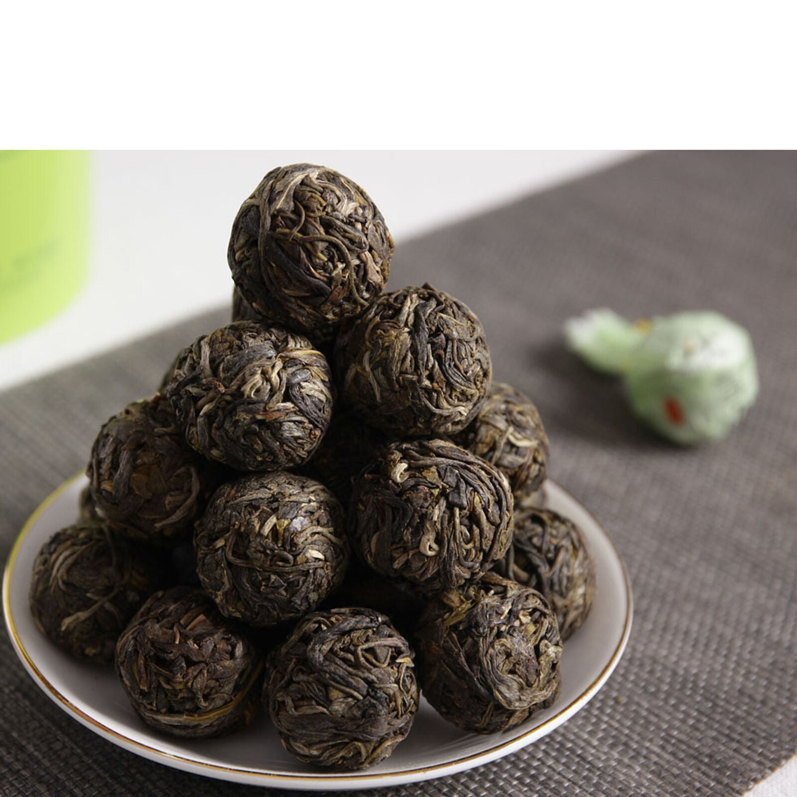 Yunnan Puerh Tea Early Spring Daxueshan Longzhu Qiaomu Raw Tea Loose 500g