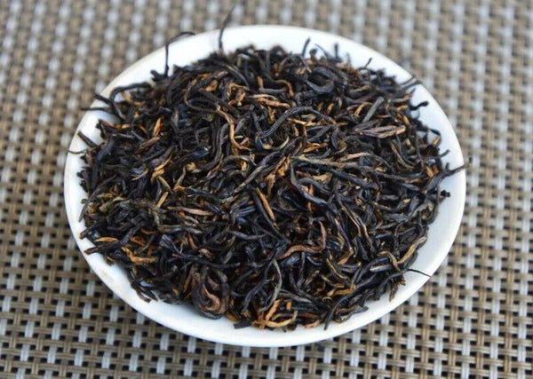 HelloYoung Sweet Good Tea Wholesale The Hand Jin Junmei Wuyi Black Tea Top Authentic 250g