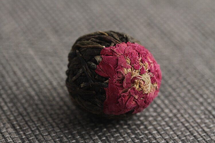 HelloYoung Yunnan Pu-erh Flower Tea Dragon Pearl 18 raw tea 6 flavor combination flower tea
