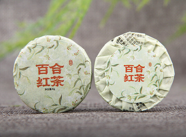 Fongqing Dianhong Premium Floral Tea Blend Yunnan Red Tea Lily Flower Tea