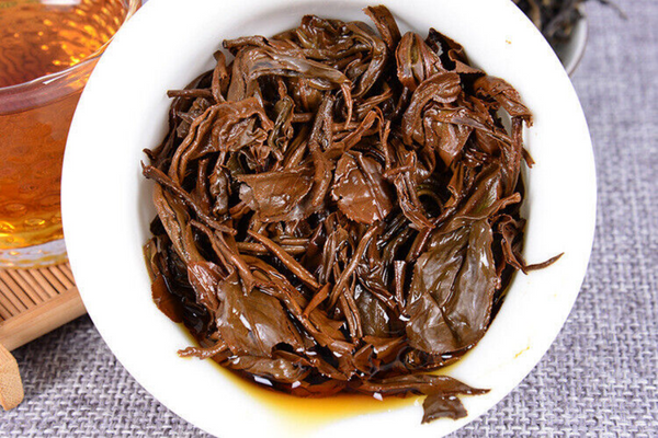 HelloYoung 500g Yunnan Fengqing Black Tea Two Leaves Mao Feng Dian Hong Kung Fu Black Tea