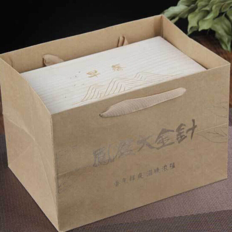Natural ancient  big gold needle golden bud Dian Hong tea 500g/1.1LB wooden