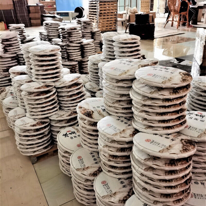 HelloYoung Organic Icelandic Golden Sprout Pancakes Health Care Pu'er Ripe Tea Cake 357g