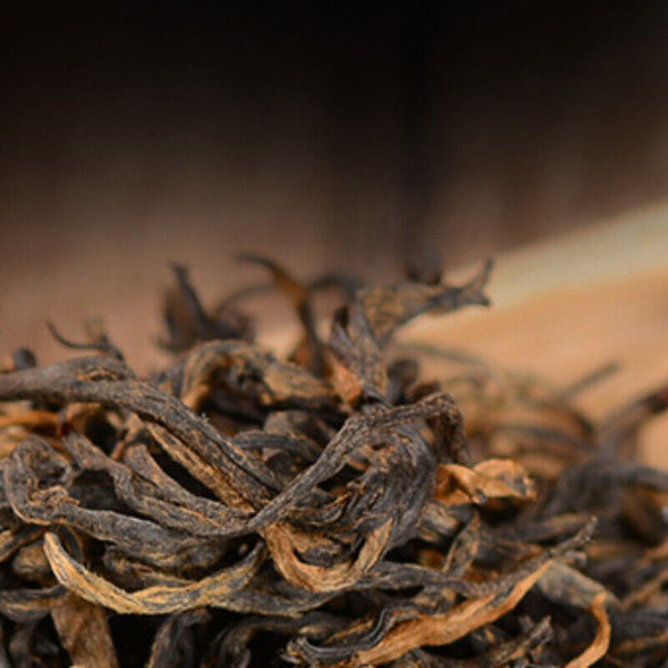HelloYoung TeaYunnan Golden Buds Loose Leaf Black Tea 250g Dian Hong Tea Iron Canned Gift Tea