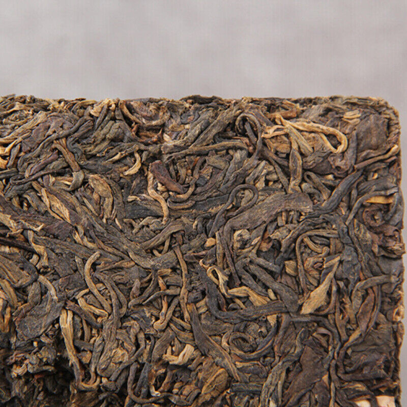 HelloYoung Yunnan Natural Pu-erh Green Tea 250g Premium Prize Raw Pu'er Tea Brick  Gift Tea
