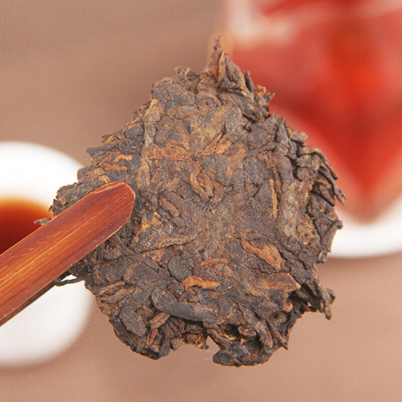 HelloYoung Pu'er Ripe Tea Golden Bud Lao Banzhang 357g Pu'er Tea Cake ancient tree Pu'er
