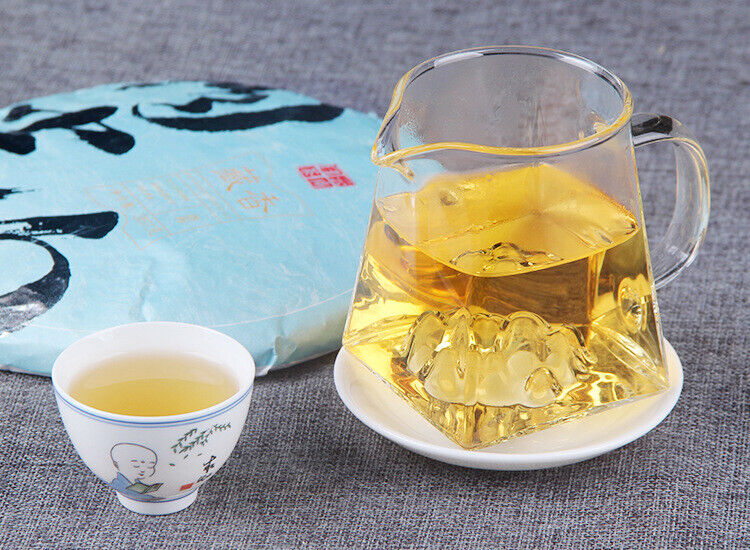 HelloYoung Moonlight Beauty Silver Bud White Tea Pu-erh 357g Raw Tea Cake